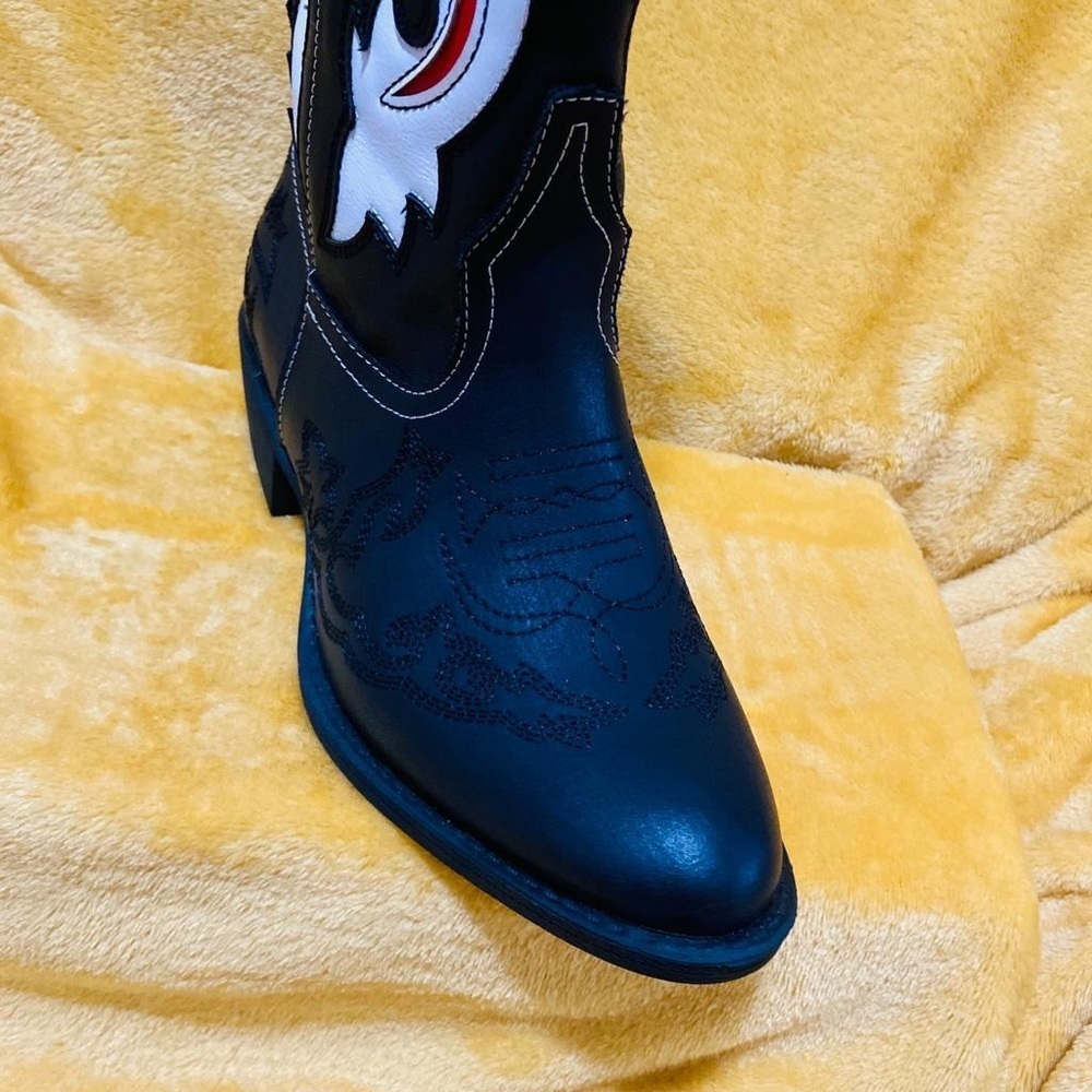 Cowboy Cowgirl western boots - Picture 3 of 5